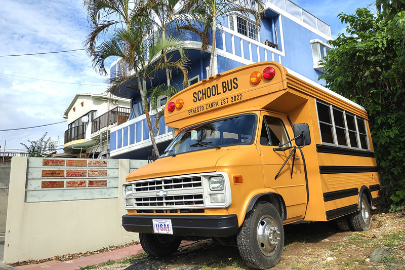 本物のアメリカ体験！アメリカンスクールバスで周辺を巡るバスツアーが体験できる連泊プラン【素泊まり】