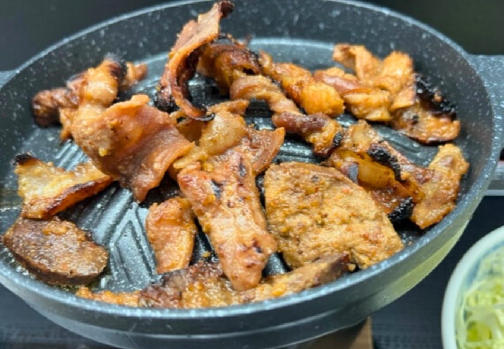 気仙沼【海物語プラン】新鮮な魚介類と気仙沼ホルモンの夢のコラボ（夕食・朝食付）
