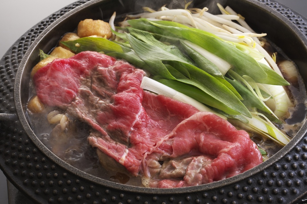 【夕食付】京野菜たっぷりすき焼きをお部屋で