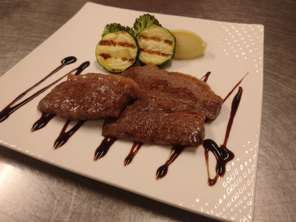 【マル得】【ちょっとお得な連泊割引　Ａ５黒毛和牛】　　信州牛ランプステーキ付２泊４食プラン