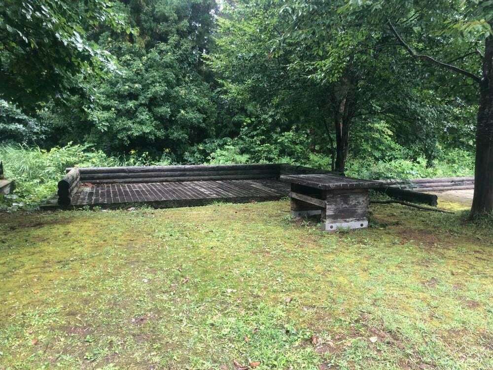 オートサイトB（定員3名）