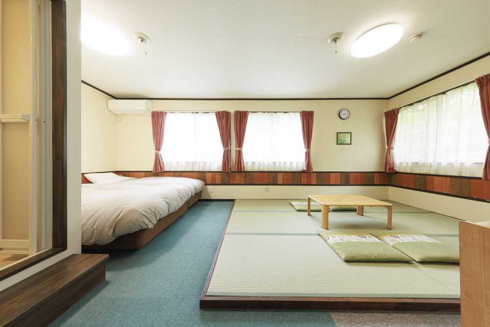 角部屋 大きめの和洋室 バストイレ付き