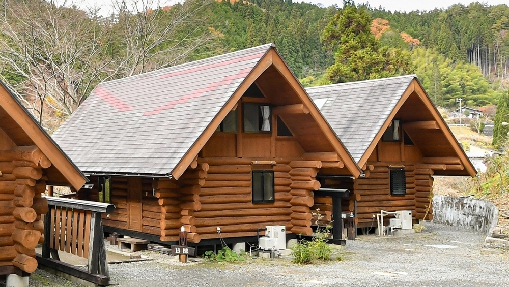 A棟ログハウス／定員6名【BBQテラス付き】