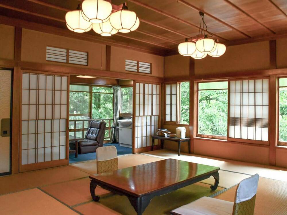 【特別和室】不動～12畳＋広縁（2～6名/トイレ付）