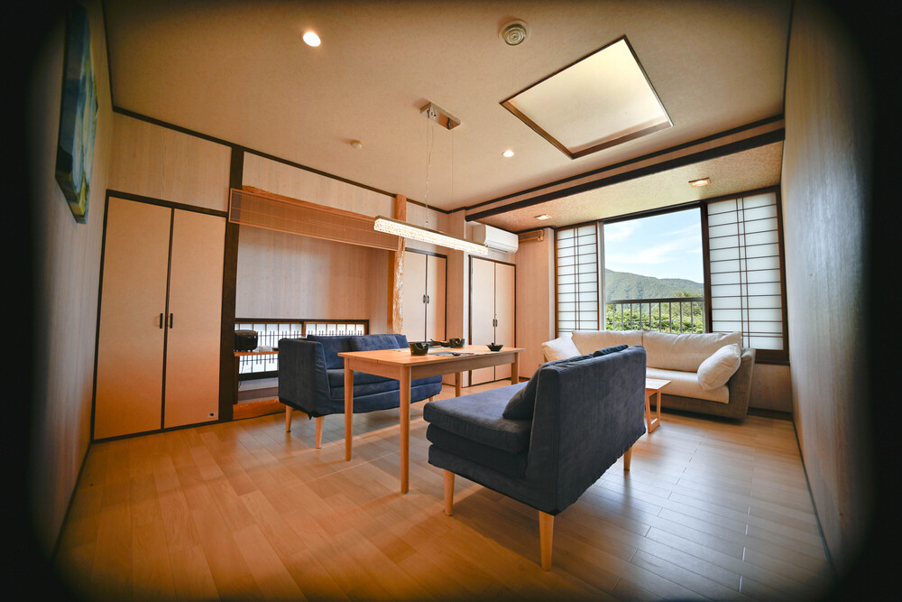 【Cafe Lounge　アオネの庭】個室＜＜蒼-aoi-＞＞